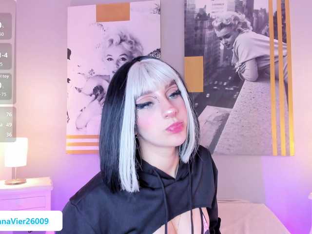 AlannaViera live cam on BongaCams