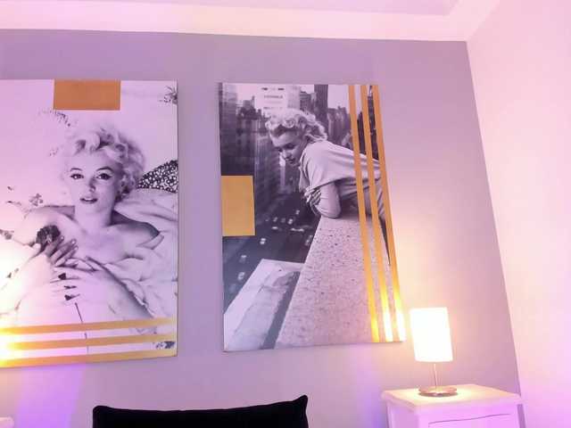 AlannaViera live cam on BongaCams