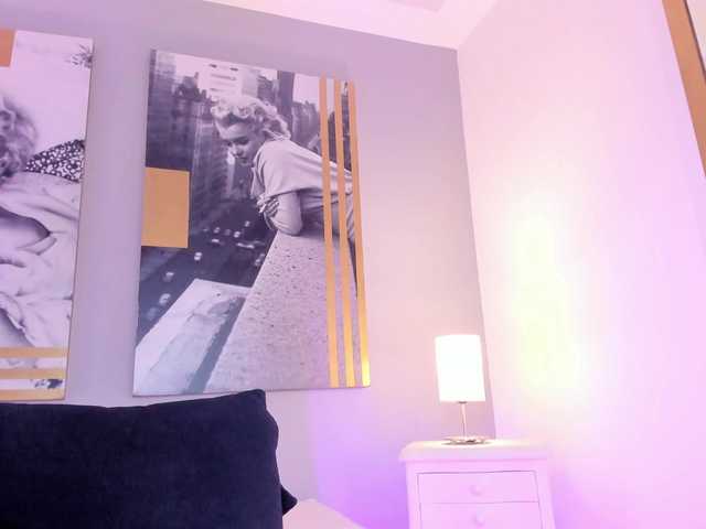 AlannaViera live cam on BongaCams