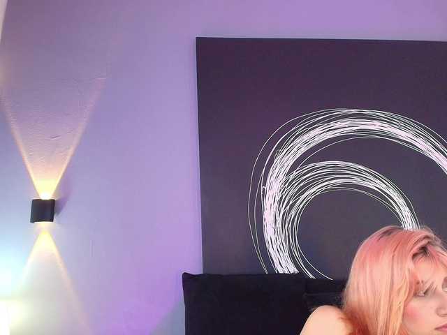 AlannaViera live cam on BongaCams