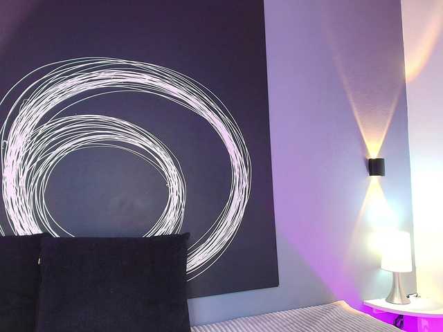 AlannaViera live cam on BongaCams
