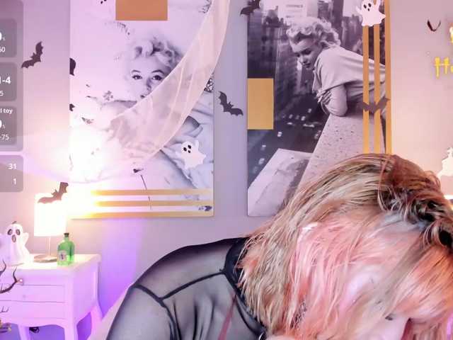 AlannaViera, en directo ahora en BongaCams