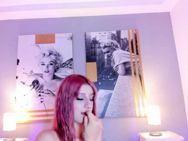 AlannaViera live webcam show