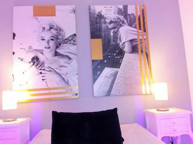 AlannaViera live cam on BongaCams