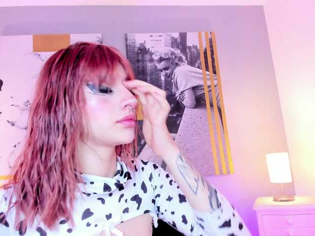 AlannaViera live cam on BongaCams