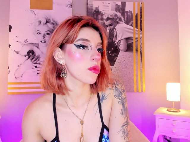 AlannaViera live cam on BongaCams