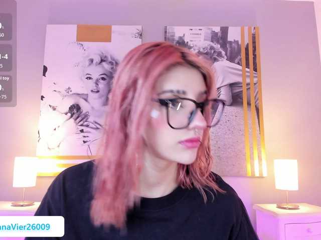 AlannaViera live webcam show