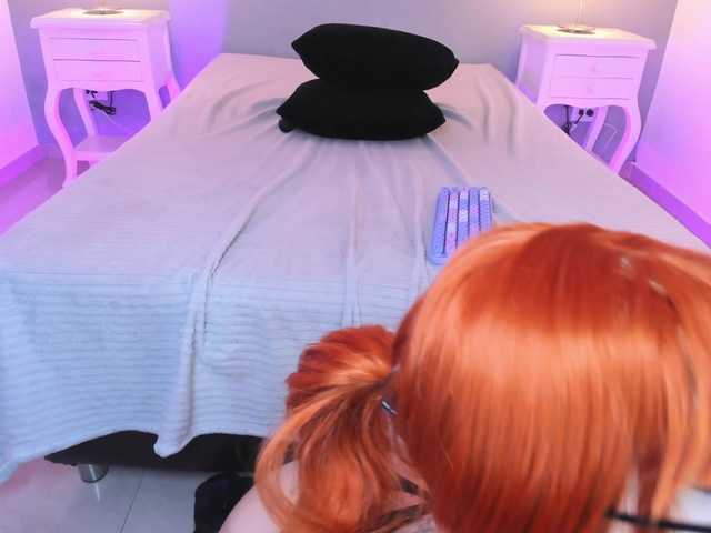 AlannaViera live cam on BongaCams
