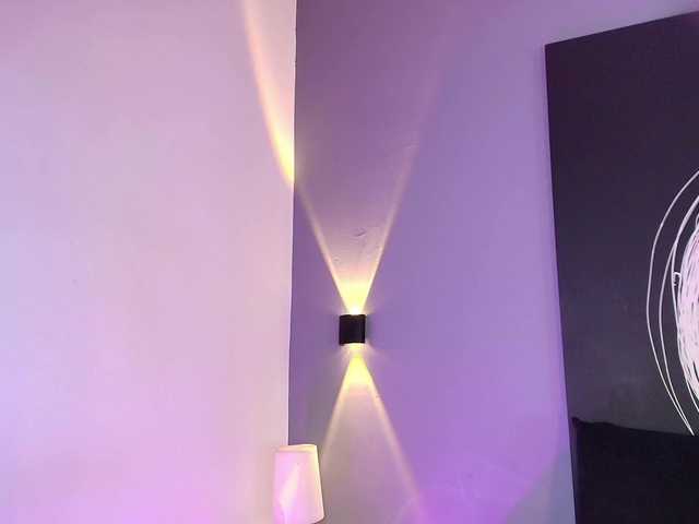 AlannaViera's BongaCams show and profile