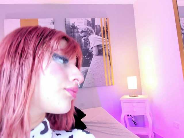 AlannaViera live cam on BongaCams