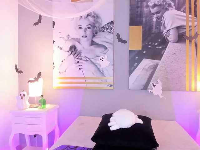 AlannaViera live cam on BongaCams