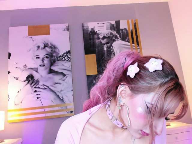 AlannaViera live cam on BongaCams