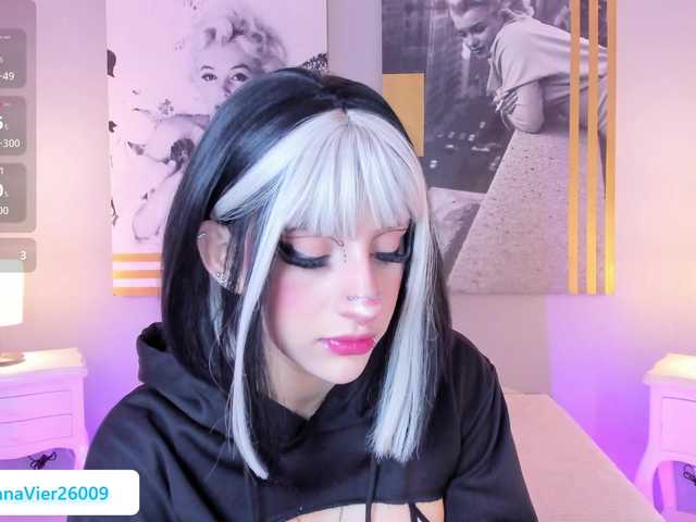 AlannaViera live cam on BongaCams