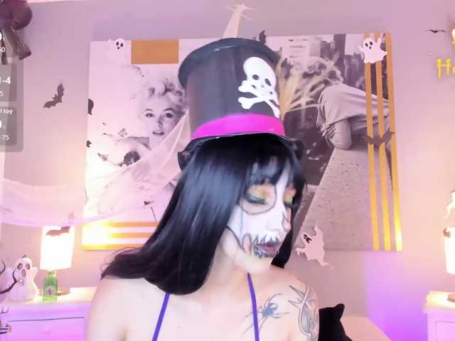AlannaViera live cam on BongaCams