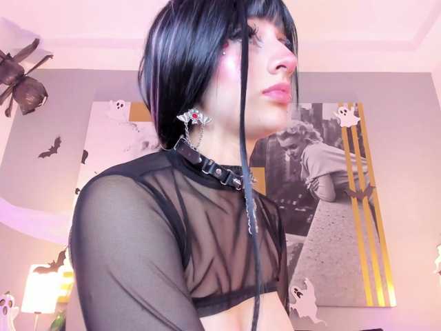 AlannaViera live cam on BongaCams