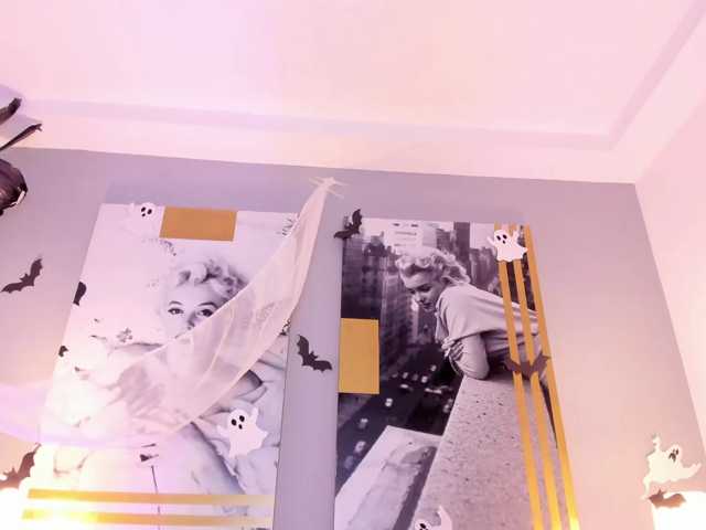 AlannaViera live cam on BongaCams