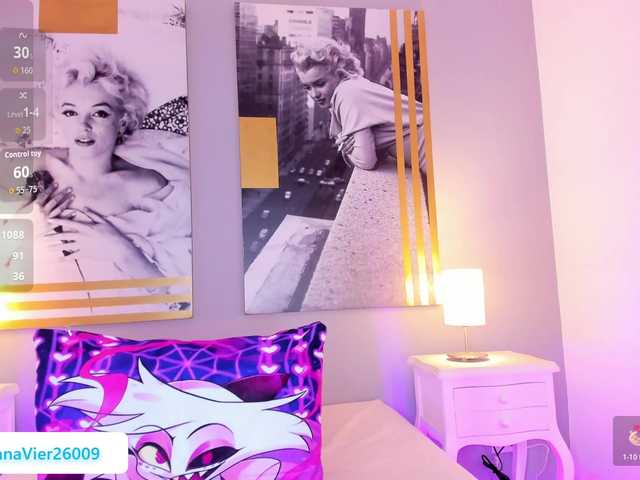 AlannaViera live cam on BongaCams