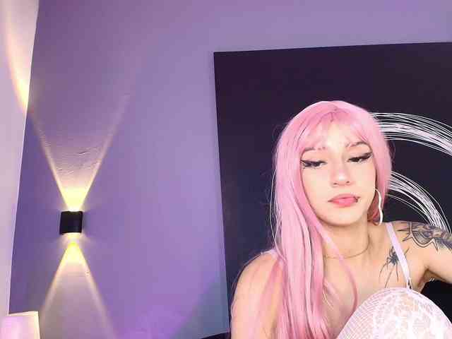 AlannaViera webcam