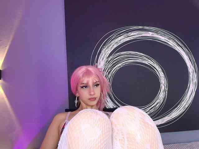 AlannaViera webcam