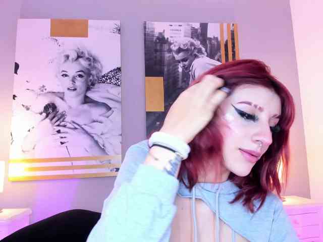 AlannaViera webcam