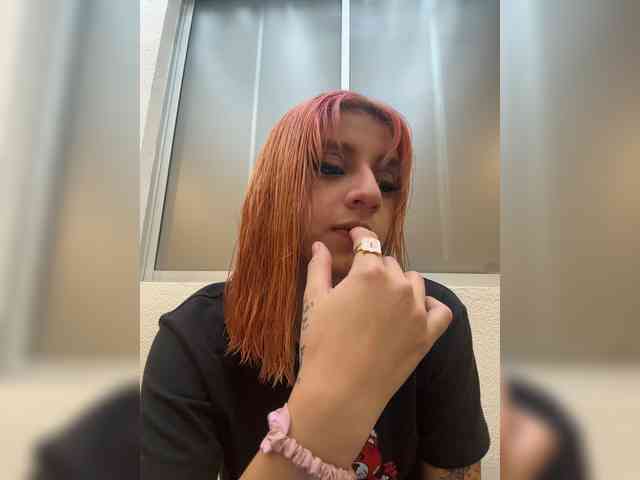 AlannaViera webcam