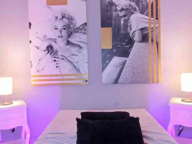 AlannaViera webcam