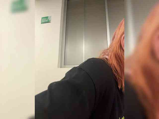 AlannaViera webcam
