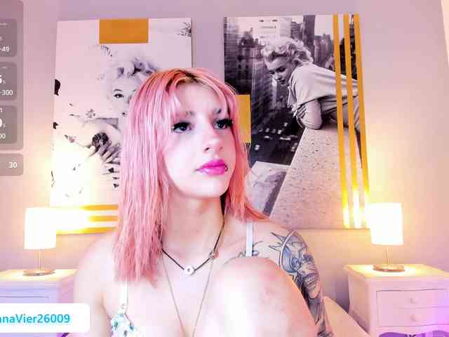 AlannaViera webcam