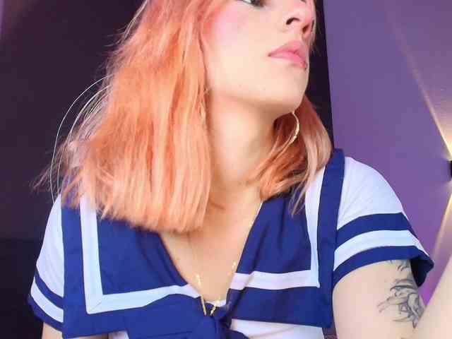AlannaViera webcam