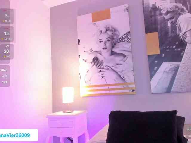 AlannaViera webcam