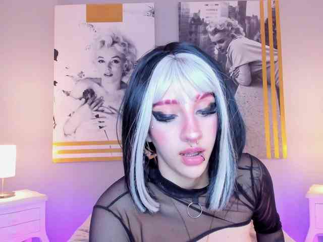 AlannaViera - Girl 