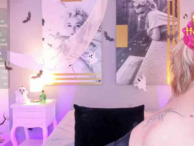 alannaviera's live room
