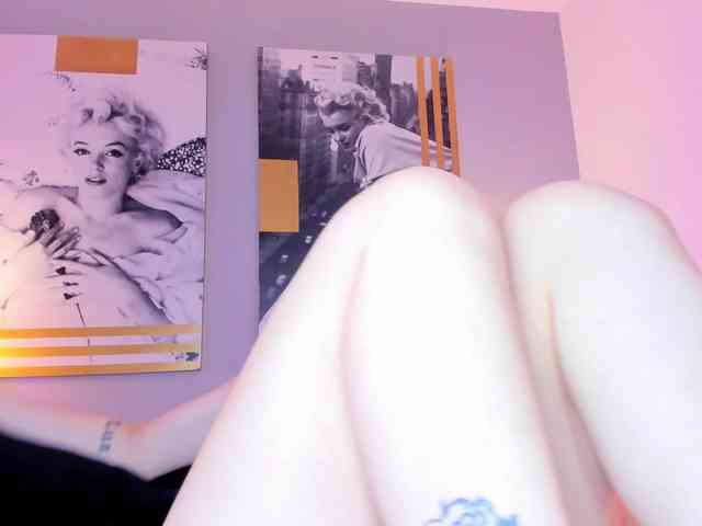 AlannaViera webcam