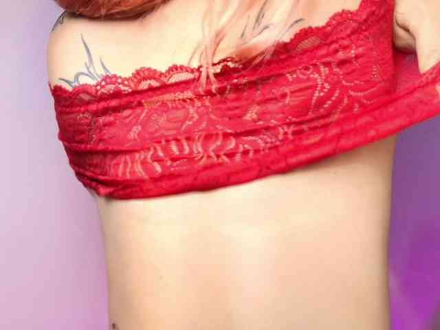 AlannaViera webcam