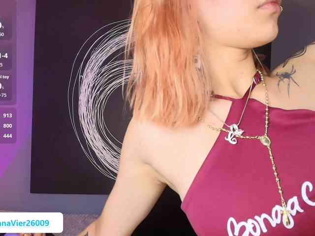 AlannaViera webcam
