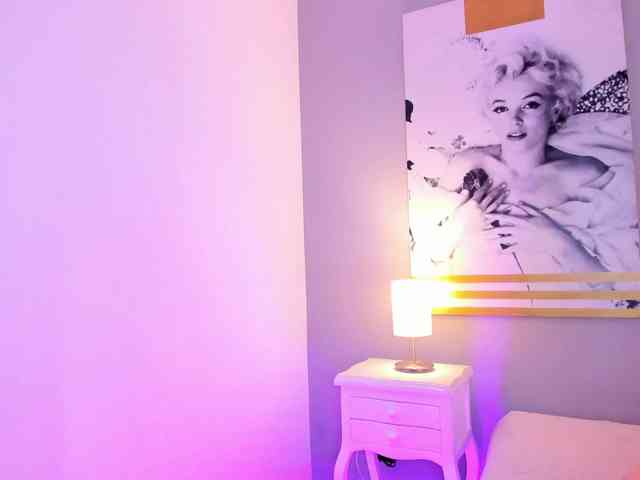 AlannaViera webcam
