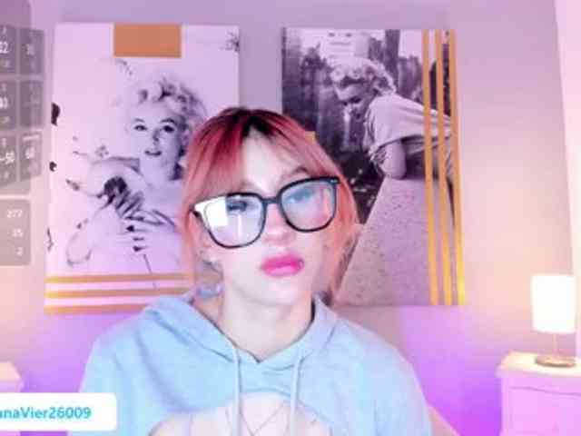 AlannaViera webcam