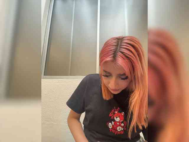 AlannaViera webcam