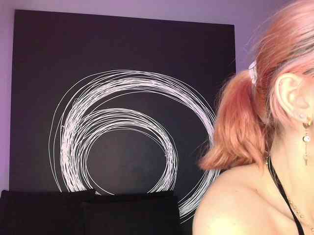 AlannaViera webcam