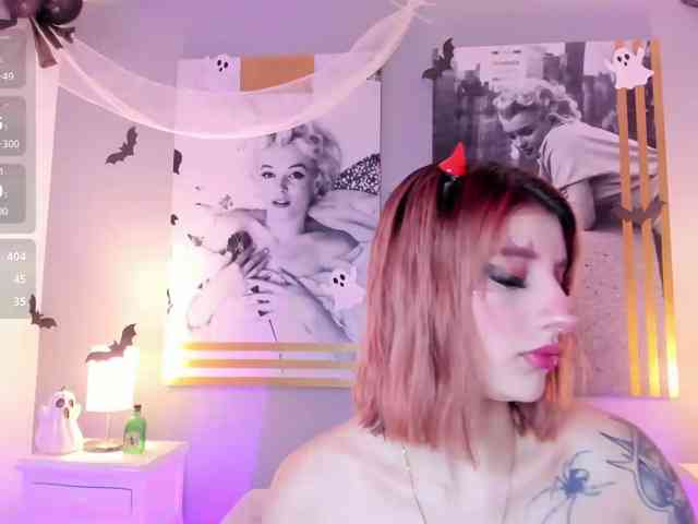 AlannaViera webcam