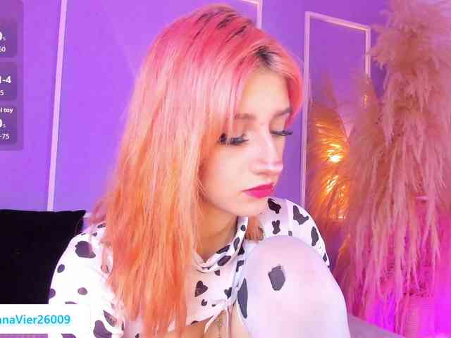 AlannaViera webcam