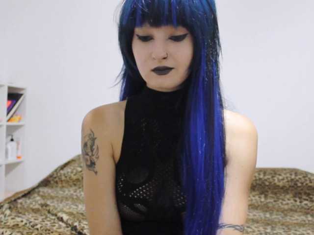 angelmidnight live cam on BongaCams