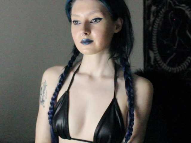 angelmidnight's BongaCams show and profile