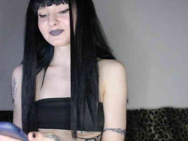 angelmidnight webcam