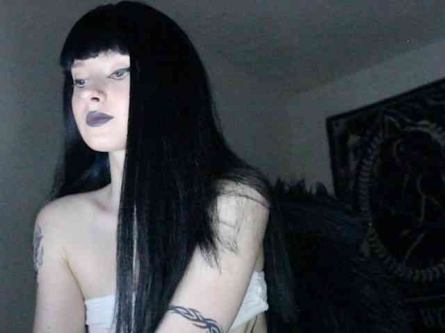 angelmidnight webcam