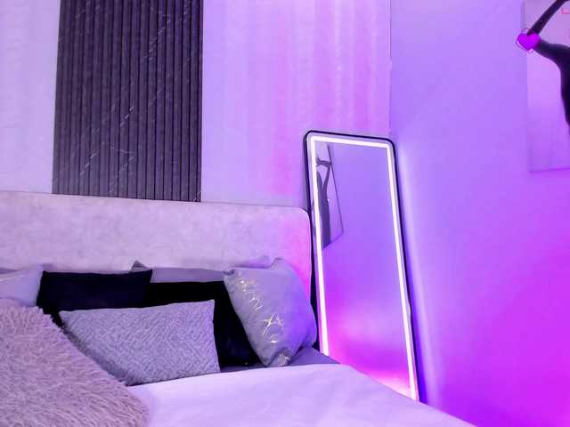 zoee-martiins live cam on BongaCams