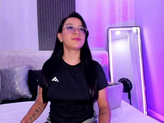 zoee-martiins live webcam show