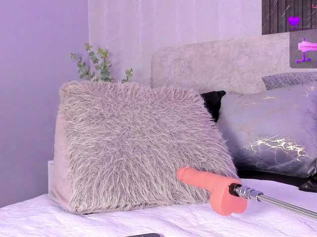 zoee-martiins live cam on BongaCams