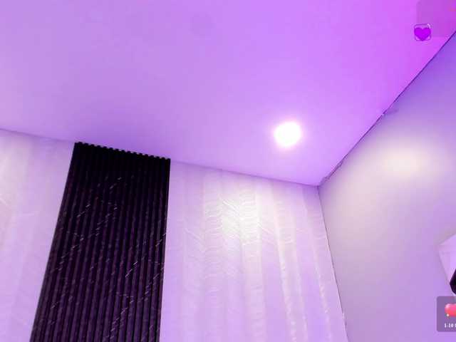 zoee-martiins live cam on BongaCams