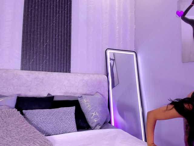 zoee-martiins live cam on BongaCams